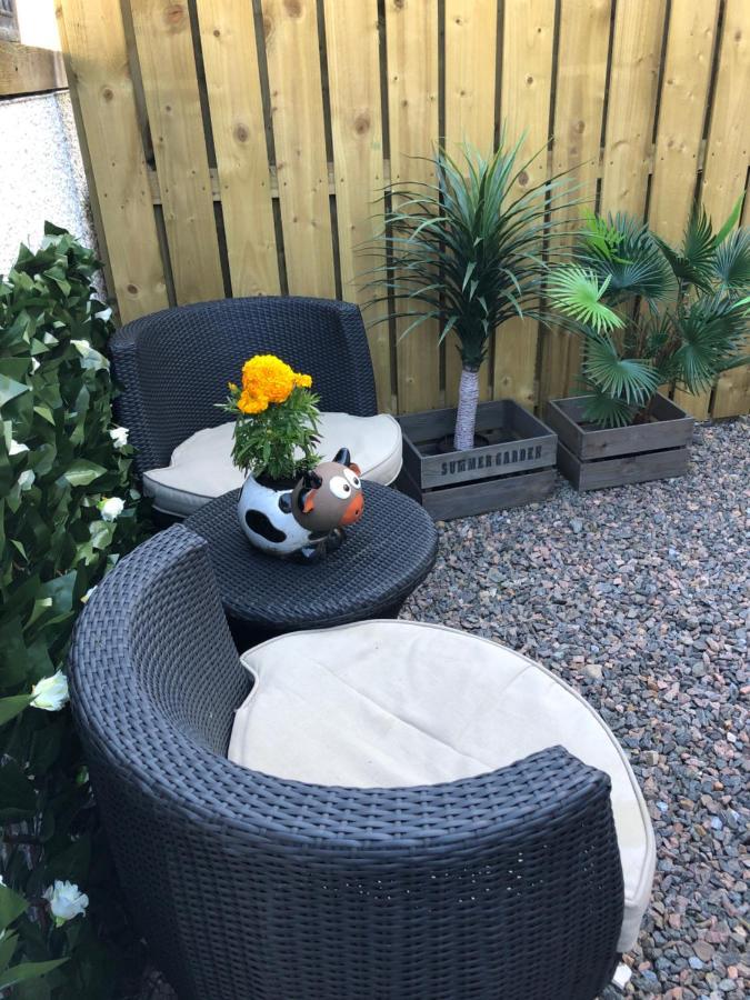 Drovers Studio Apartment Tomatin Exterior photo